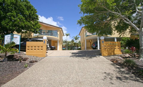 Coolum Beach Getaway Resort - Australian Directory 19