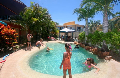 Coolum Beach Getaway Resort - Australian Directory 28