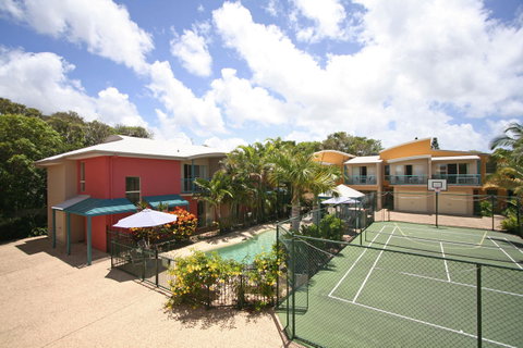 Coolum Beach Getaway Resort - Australian Directory 29