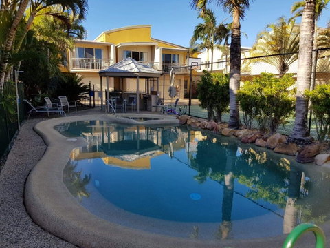 Coolum Beach Getaway Resort - Australian Directory 7