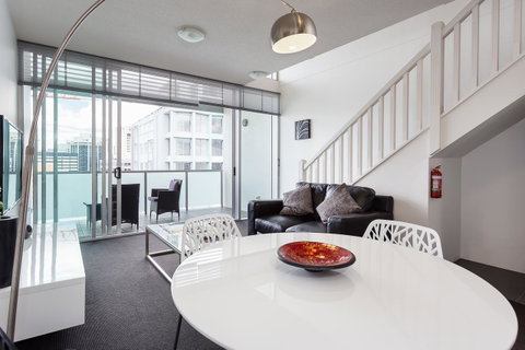 Oxygen Apartments - Australian Directory 13