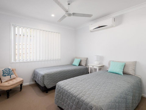 Briz Stays - Whites Road - Australian Directory 6