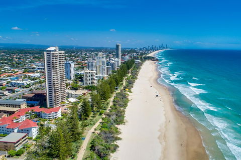 Burleigh Esplanade Apartments - Australian Directory 0
