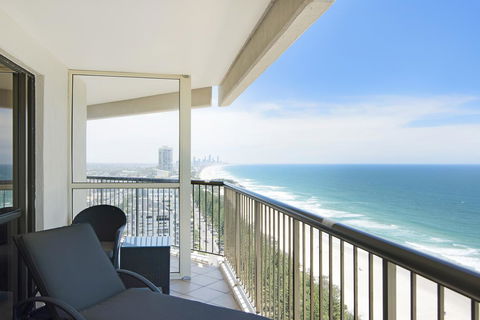 Burleigh Esplanade Apartments - Australian Directory 36