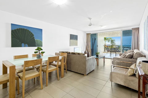 Azure Sea Whitsunday Resort - Australian Directory 32