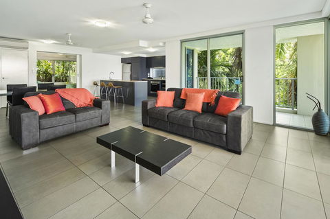 Azure Sea Whitsunday Resort - Australian Directory 34