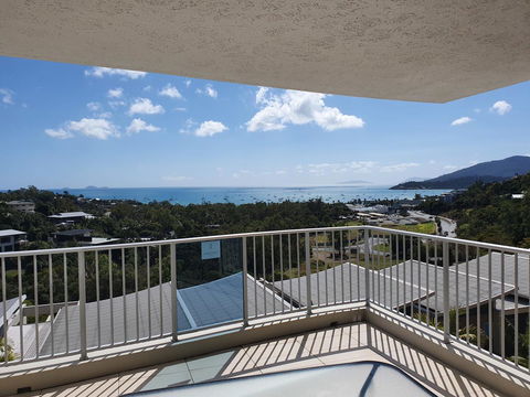 Azure Sea Whitsunday Resort - Australian Directory 36