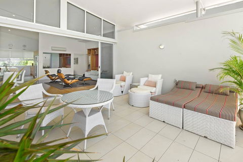 Azure Sea Whitsunday Resort - Australian Directory 11