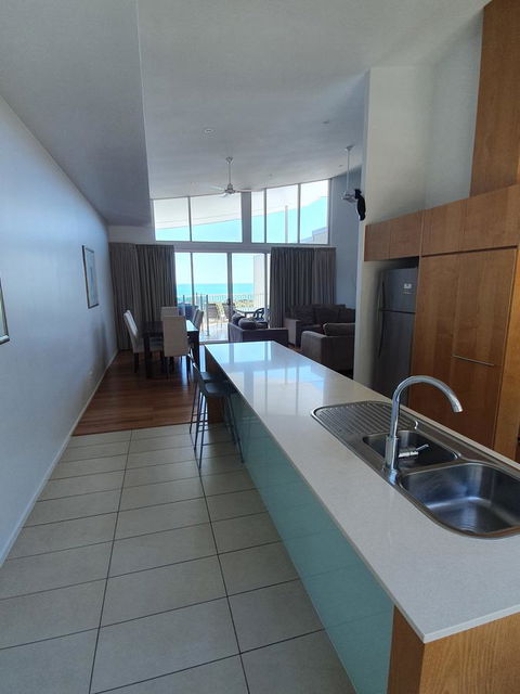 Azure Sea Whitsunday Resort - Australian Directory 22