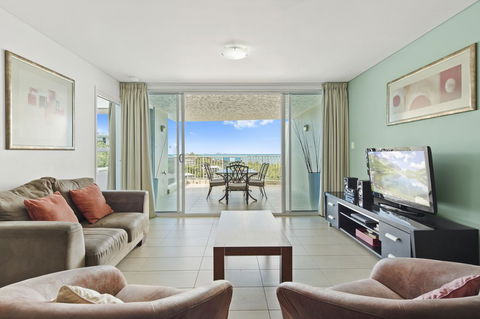 Azure Sea Whitsunday Resort - Australian Directory 42