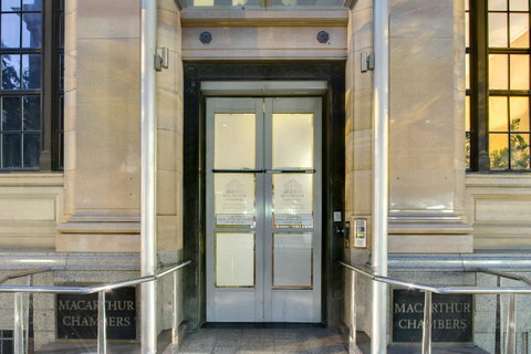 MacArthur Chambers - Australian Directory 7