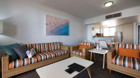 Swell Resort Burleigh Heads - Australian Directory 9