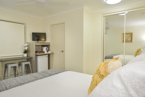 The Guesthouse Maleny - Australian Directory 30