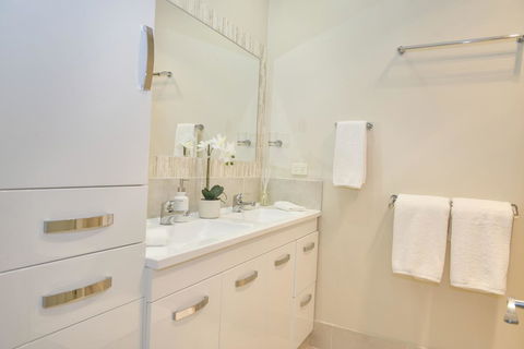 The Guesthouse Maleny - Australian Directory 9