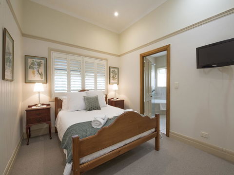 The Guesthouse Maleny - Australian Directory 12