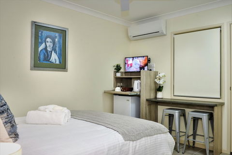 The Guesthouse Maleny - Australian Directory 35