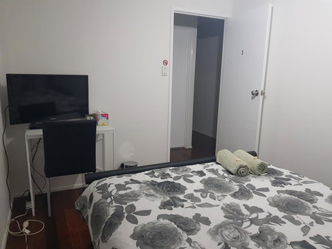 Highland House - Australian Directory 13