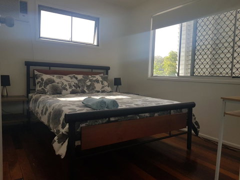 Highland House - Australian Directory 23