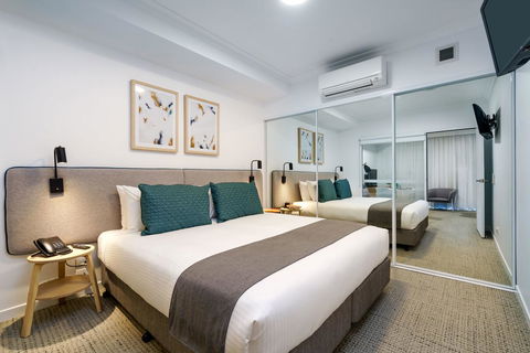 Quest Cannon Hill - Australian Directory 3