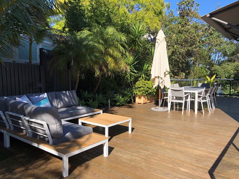 Villa 1 - 3 Parkedge Road - Australian Directory 21