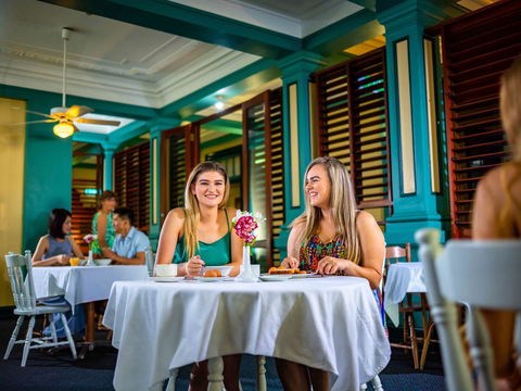 Hides Hotel - Australian Directory 25