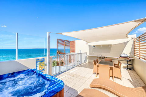 On The Beach Resort Bribie Island - Australian Directory 1