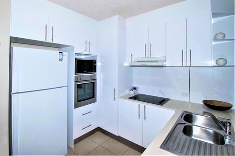 Grande Florida Beachside Resort - Australian Directory 38