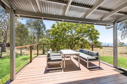 Hollow Tree Farm - Australian Directory 17