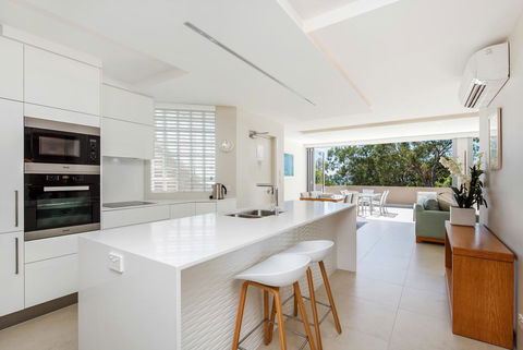 Picture Point Terraces - Australian Directory 33