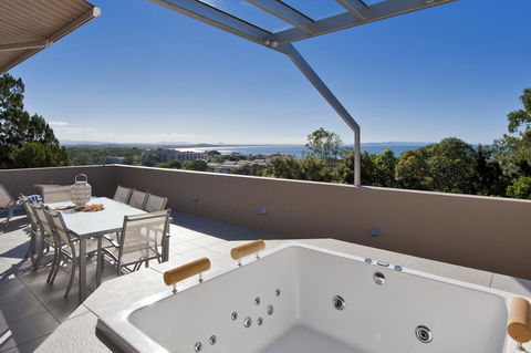Picture Point Terraces - Australian Directory 36