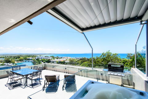 Picture Point Terraces - Australian Directory 6