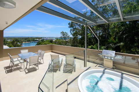 Picture Point Terraces - Australian Directory 25