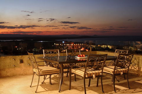 Picture Point Terraces - Australian Directory 41