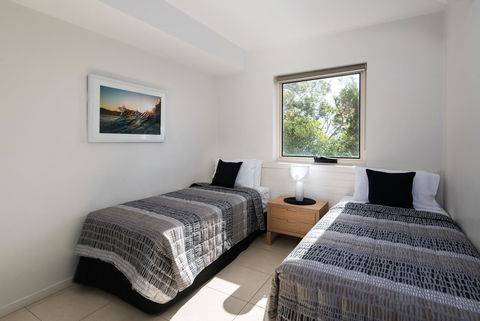 Picture Point Terraces - Australian Directory 20