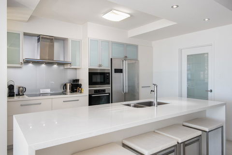 Picture Point Terraces - Australian Directory 12