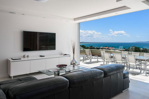 Picture Point Terraces - Australian Directory 11