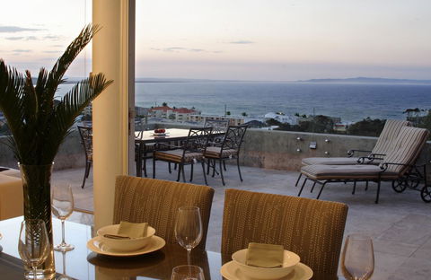 Picture Point Terraces - Australian Directory 40