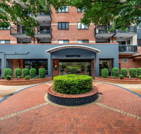 Central Brunswick Apartment Hotel - Australian Directory