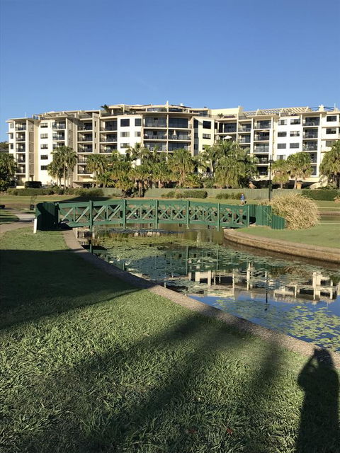 Meridian Alex Beach Apartments - Australian Directory 13
