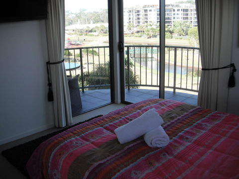 Meridian Alex Beach Apartments - Australian Directory 20