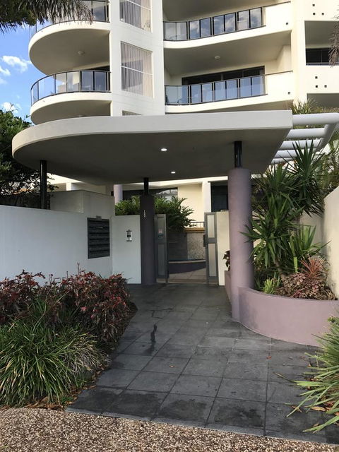 Meridian Alex Beach Apartments - Australian Directory 4