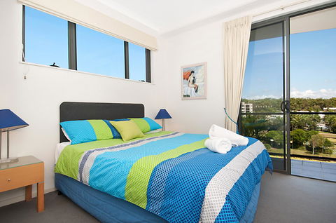 Meridian Alex Beach Apartments - Australian Directory 16
