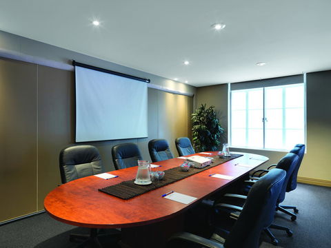Adina Apartment Hotel Brisbane Anzac Square - Australian Directory 14
