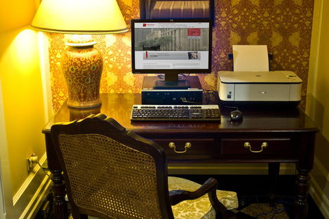 Adina Apartment Hotel Brisbane Anzac Square - Australian Directory 13