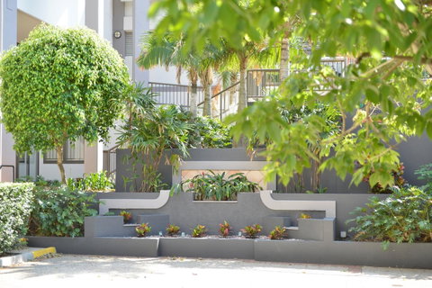 The Oasis Apartments - Australian Directory 1