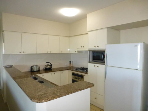 The Oasis Apartments - Australian Directory 16