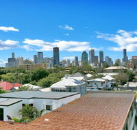 Kangaroo Point Central Hotel  Apartments - Australian Directory