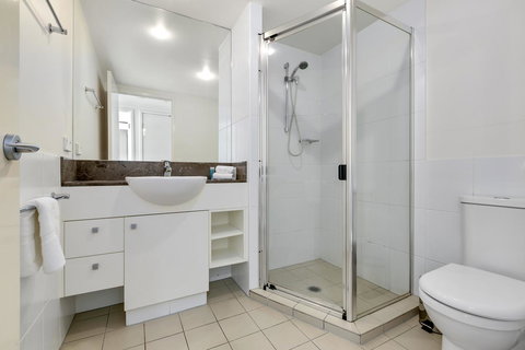 Broadbeach On The Park, 3 Bed Ocean - We Accommodate - Australian Directory 0