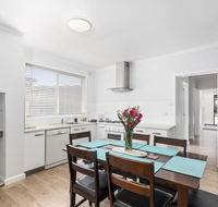 Wattle Grove Villa - Australian Directory