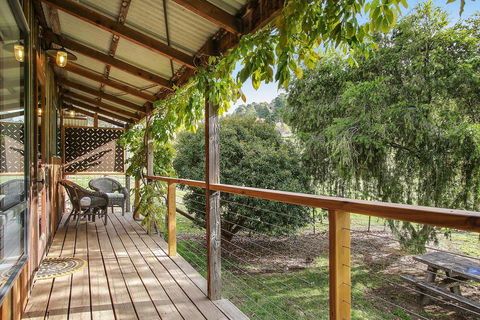 Way Out Wandi - Australian Directory 1